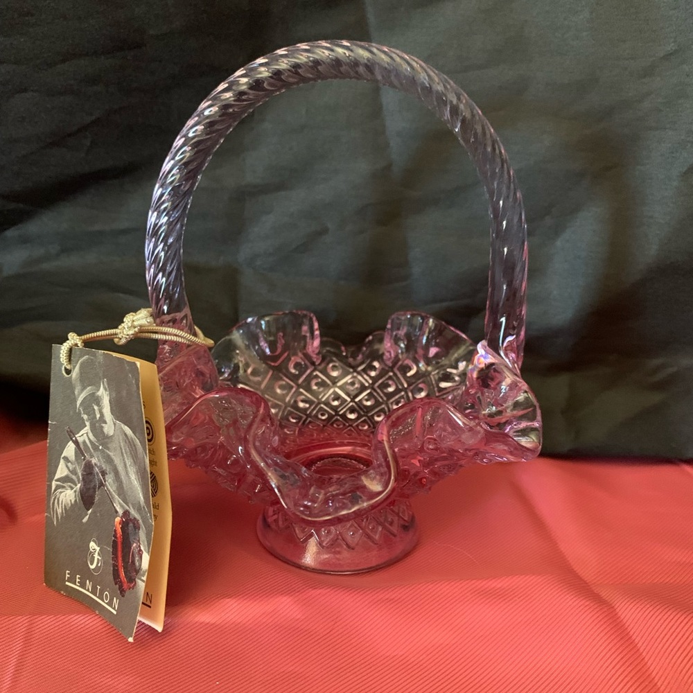New with tags Vintage Fenton Basket with TAGS